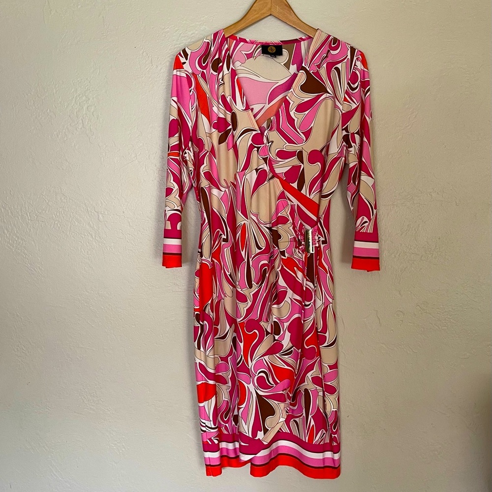 Adrienne Vittadini Pink Swirl Wrap Dress Size Medium